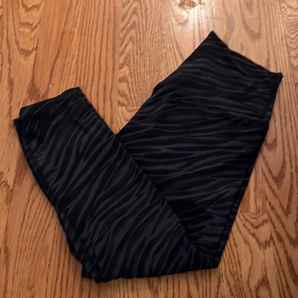 Lululemon cropped leggings